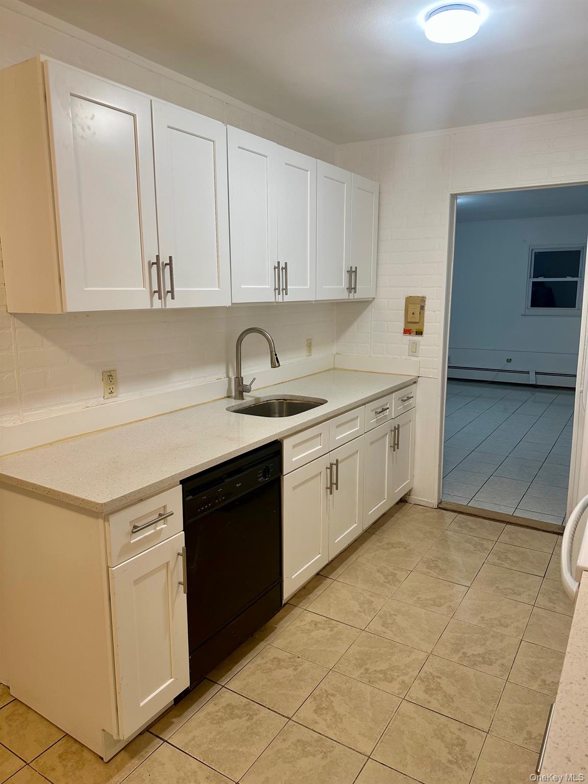 #5 photo, 10 Chaucer Court, Middletown , NY 10941