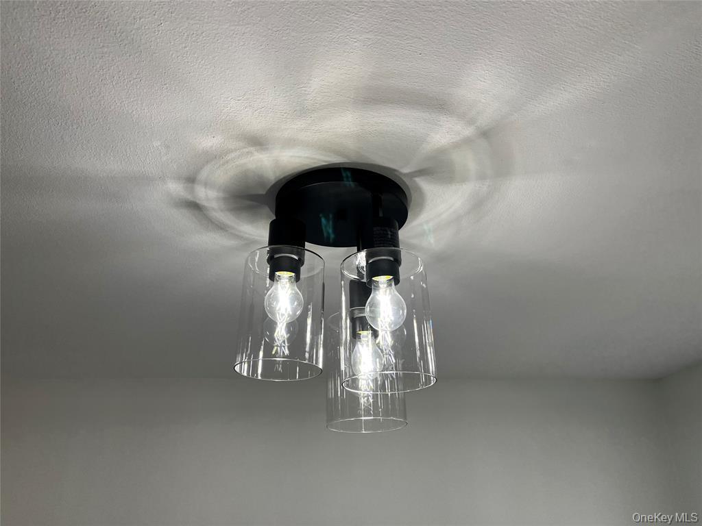 #13 photo, 51 Whalers Cove, 東長島 Babylon , NY 11702