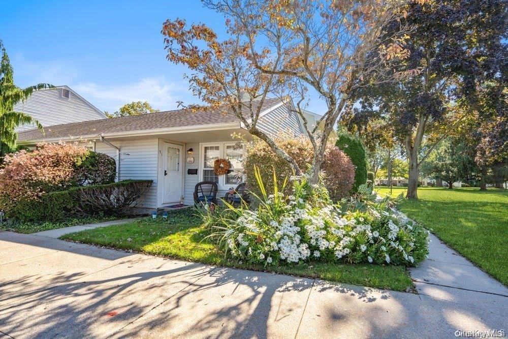 #17 photo, 51 Whalers Cove, 東長島 Babylon , NY 11702