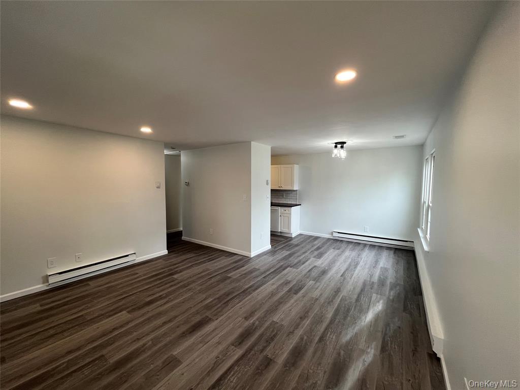 #2 photo, 51 Whalers Cove, 東長島 Babylon , NY 11702