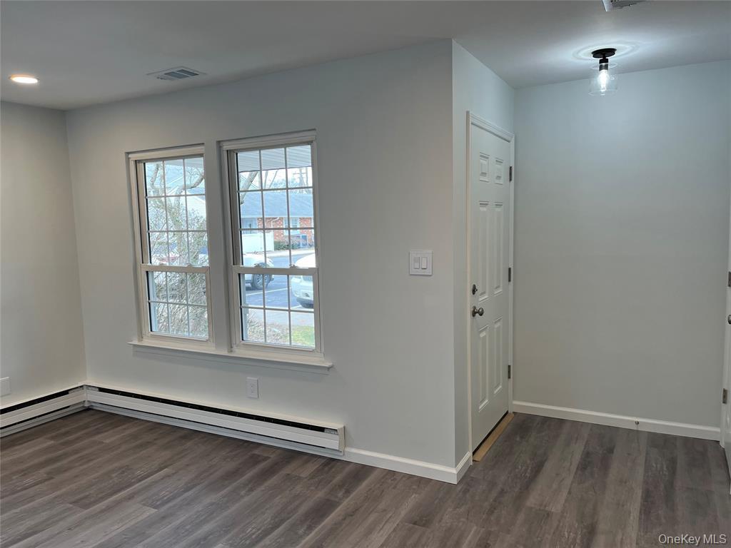 #3 photo, 51 Whalers Cove, 東長島 Babylon , NY 11702