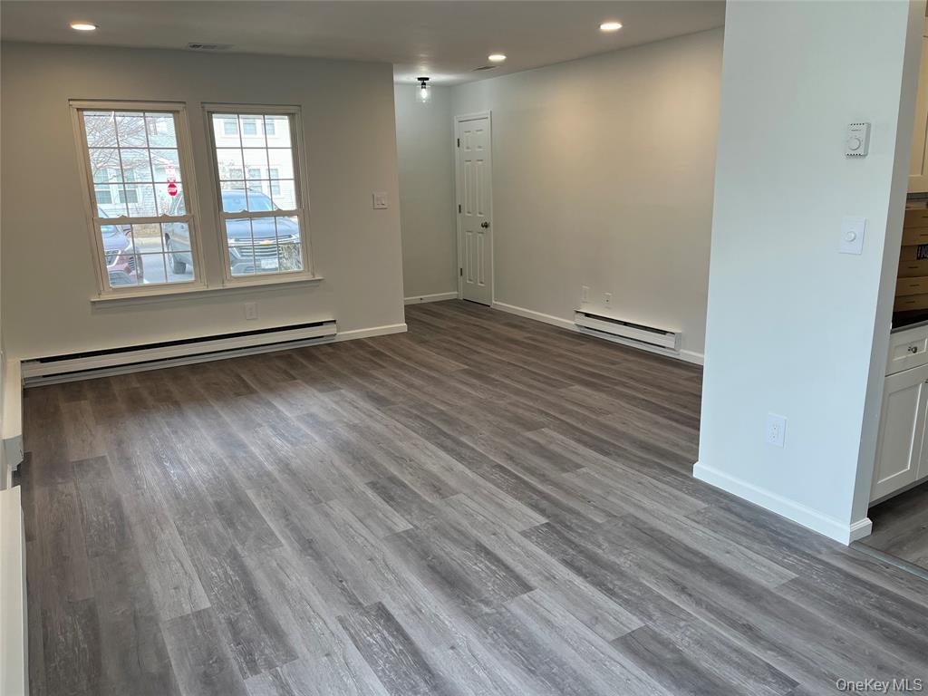 #6 photo, 51 Whalers Cove, 東長島 Babylon , NY 11702