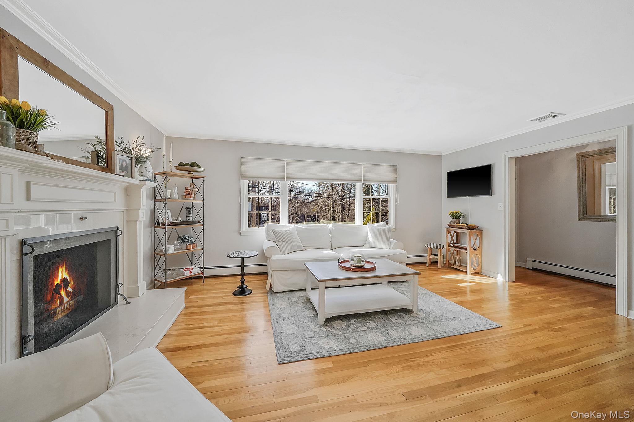 #10 photo, 109 Quaker Path, Stony Brook , NY 11790