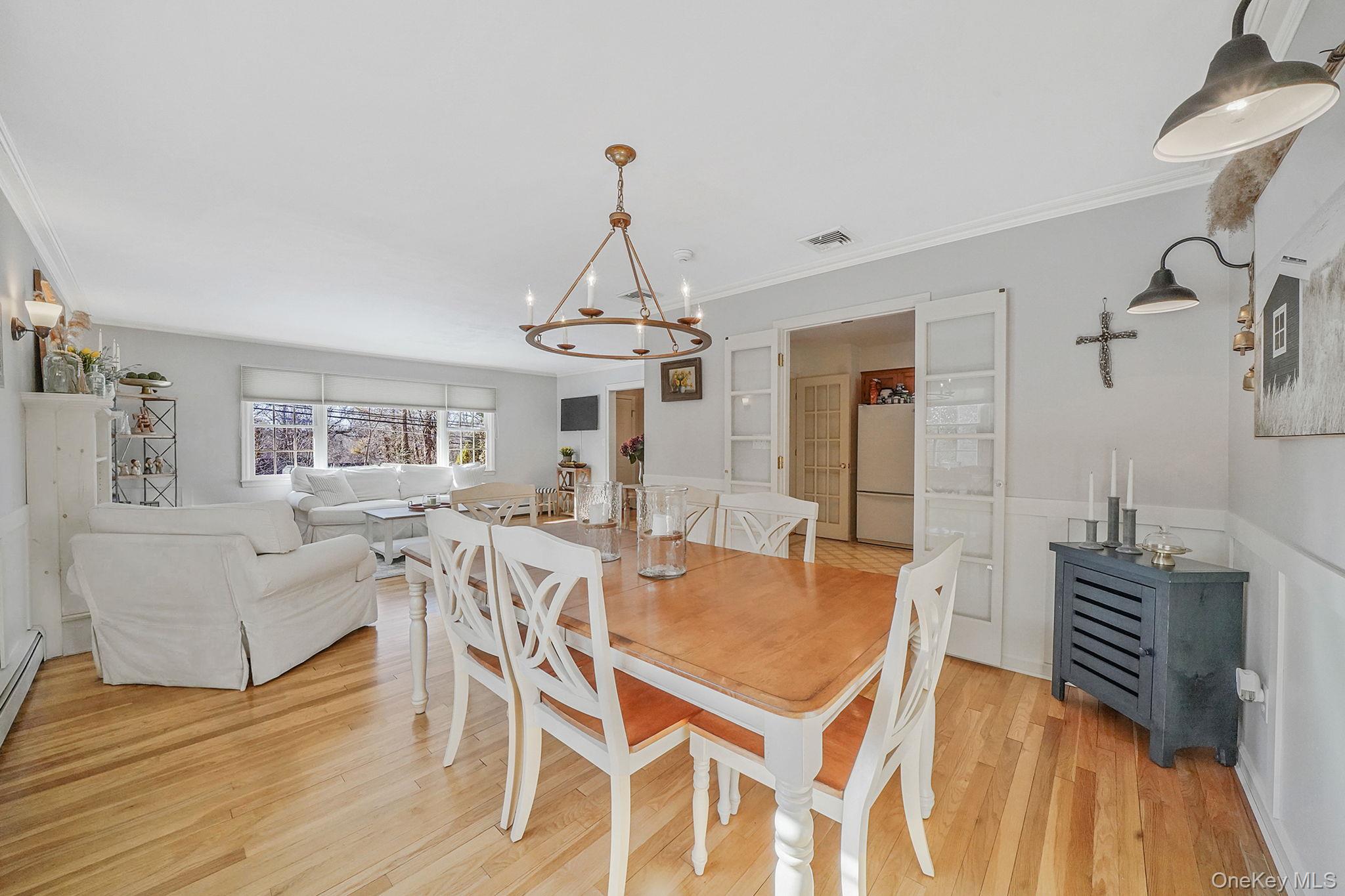 #12 photo, 109 Quaker Path, Stony Brook , NY 11790