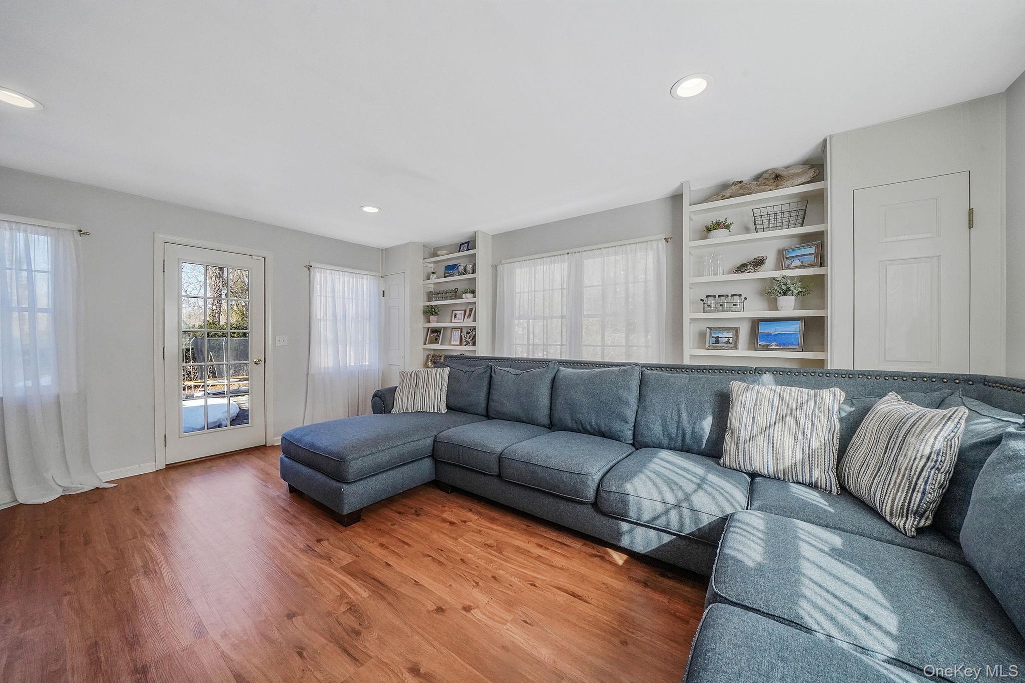 #16 photo, 109 Quaker Path, Stony Brook , NY 11790