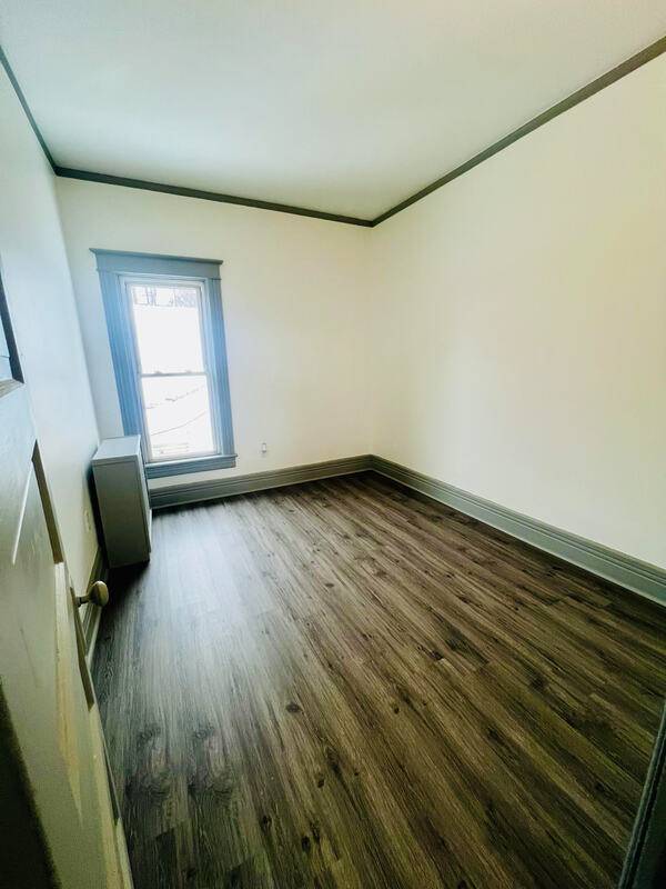 #33 photo, 412 E Main Street, 紐約州 Amsterdam , NY 12010