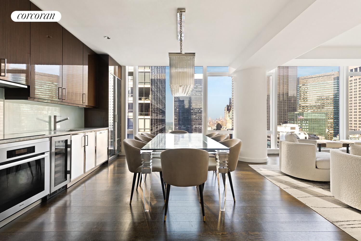 #3 photo, New York City, मैनहटन Midtown , NY 10103