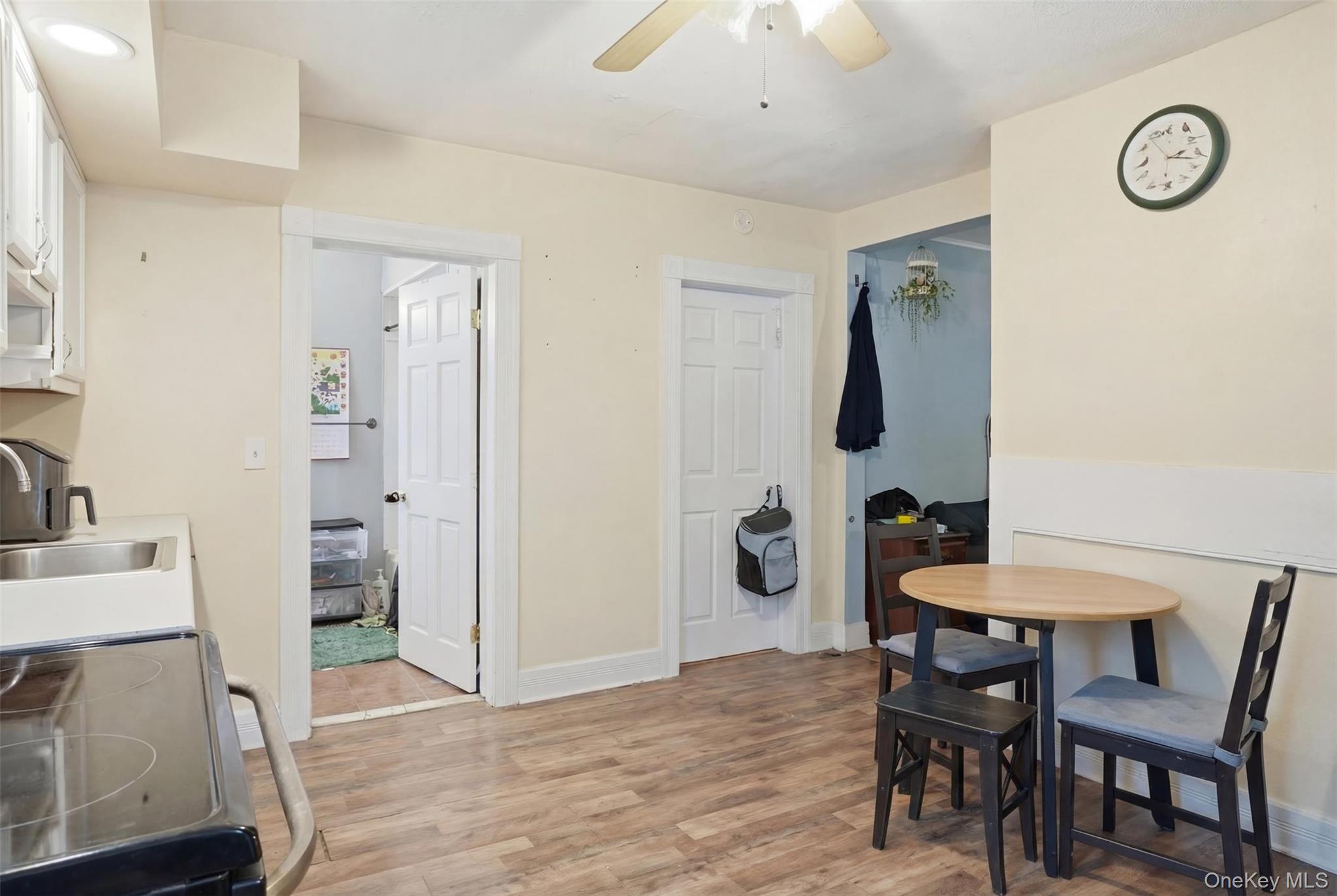 #9 photo, 14 Church Street, 紐約州 Marlboro , NY 12542