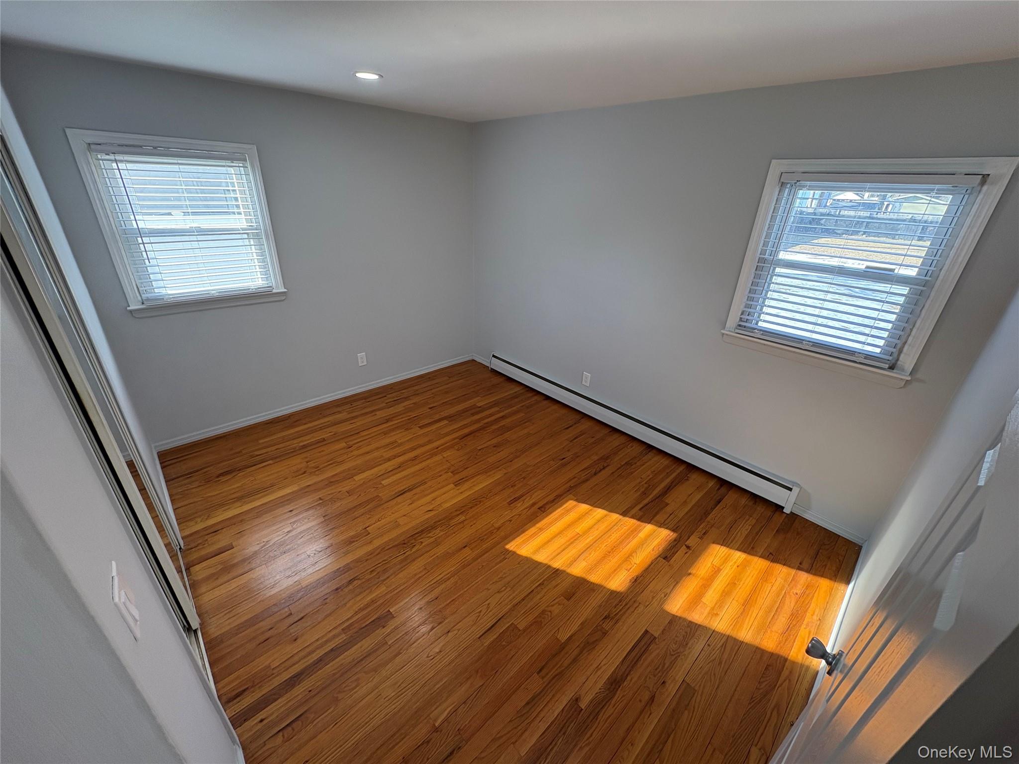 #5 photo, 189 Vanderbilt Avenue, Саффолк ‖ Brentwood , NY 11717