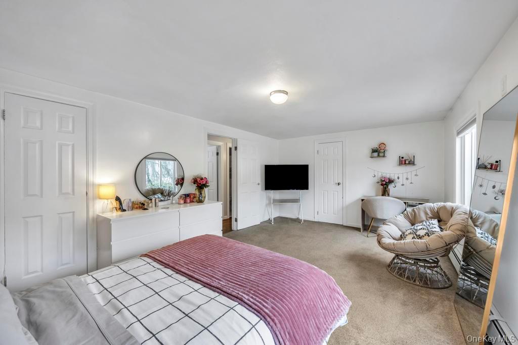 #17 photo, 60 White Pine Way, 東長島 Medford , NY 11763