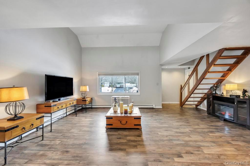 #9 photo, 60 White Pine Way, 東長島 Medford , NY 11763