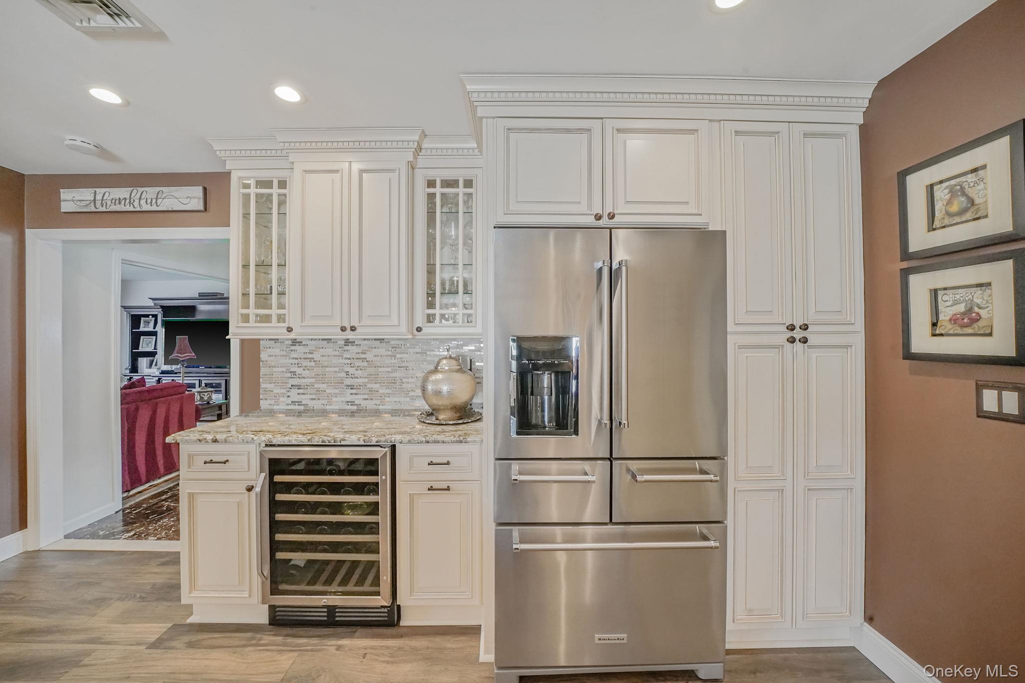 #14 photo, 3 Biscayne Avenue, Саффолк ‖ Farmingville , NY 11738