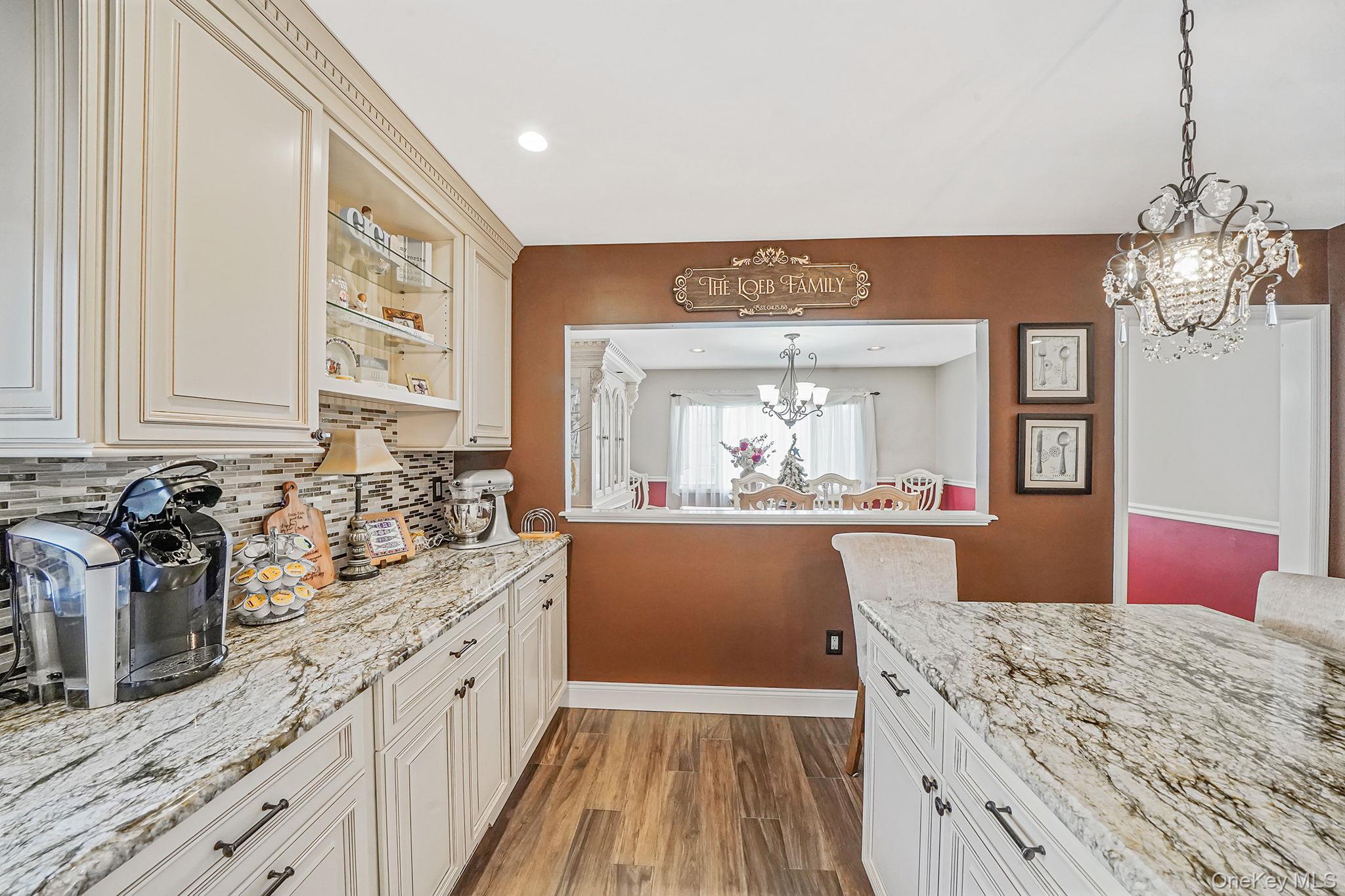 #16 photo, 3 Biscayne Avenue, Саффолк ‖ Farmingville , NY 11738