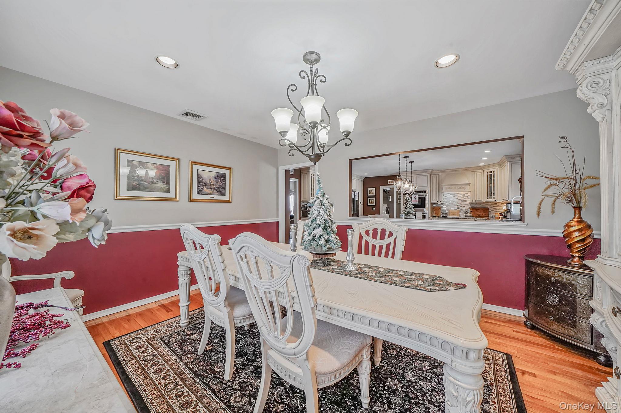 #17 photo, 3 Biscayne Avenue, Саффолк ‖ Farmingville , NY 11738