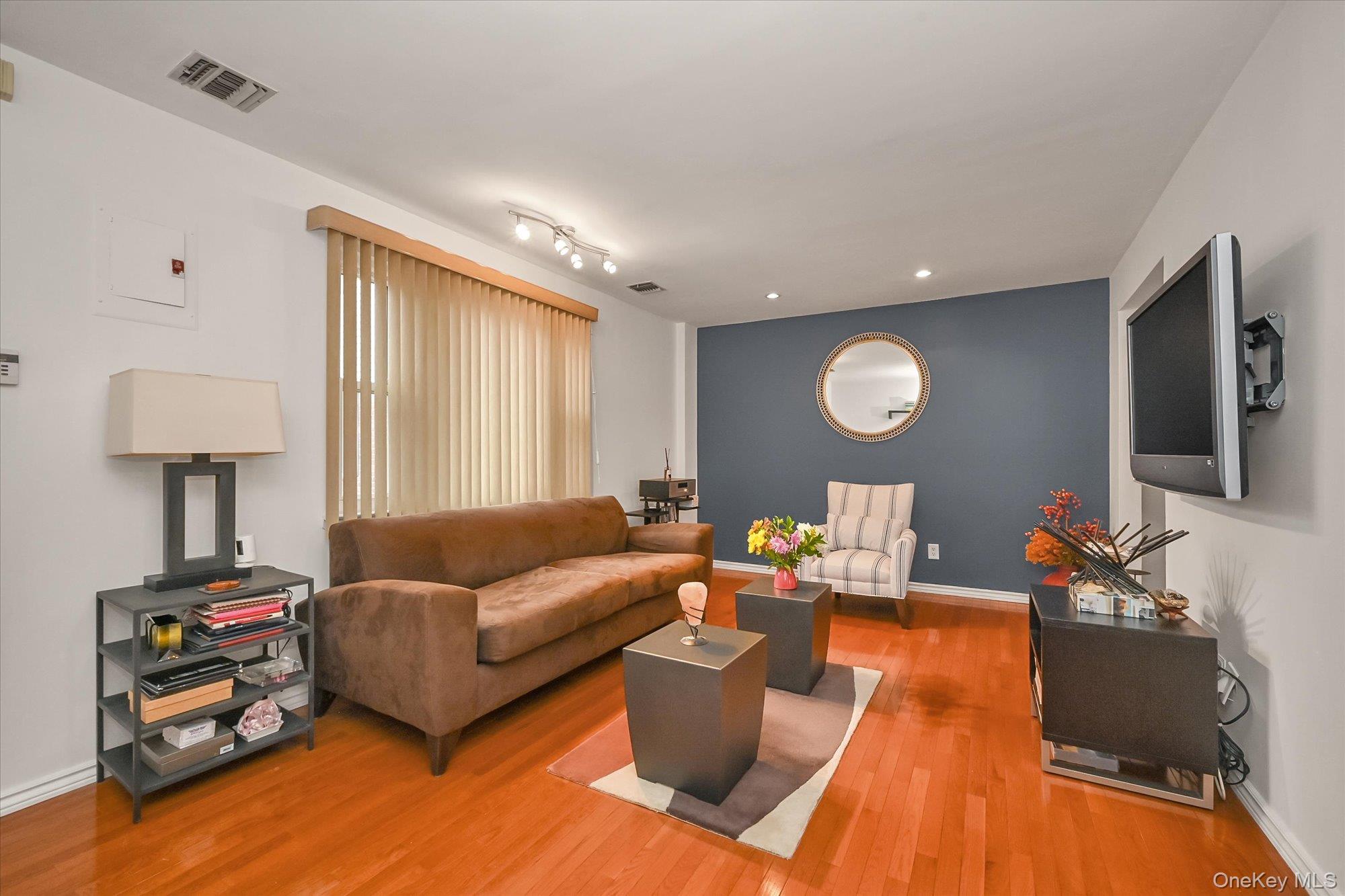 #3 photo, 229-09 69th Avenue, Bayside , NY 11364