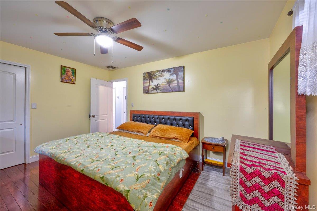 #11 photo, 1662 Greenway Boulevard, Нассау ‖ North Valley Stream , NY 11580