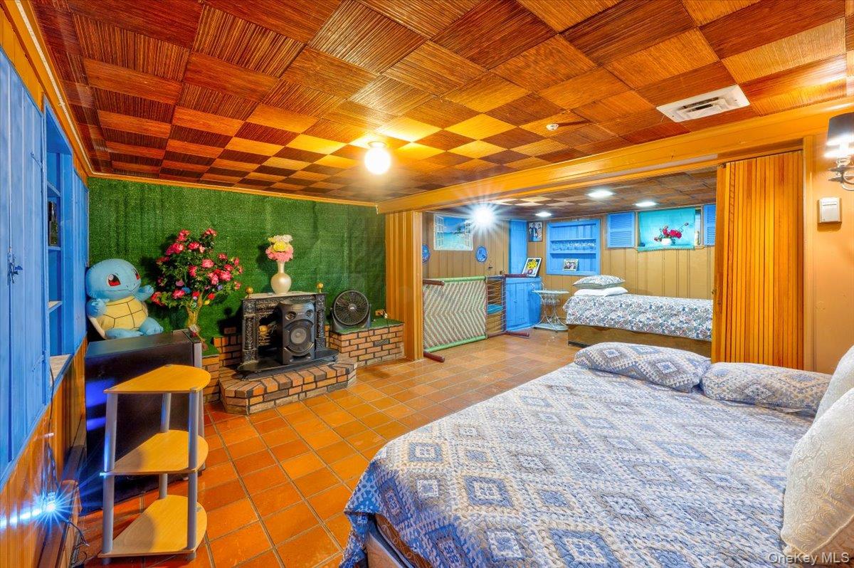 #18 photo, 1662 Greenway Boulevard, Нассау ‖ North Valley Stream , NY 11580