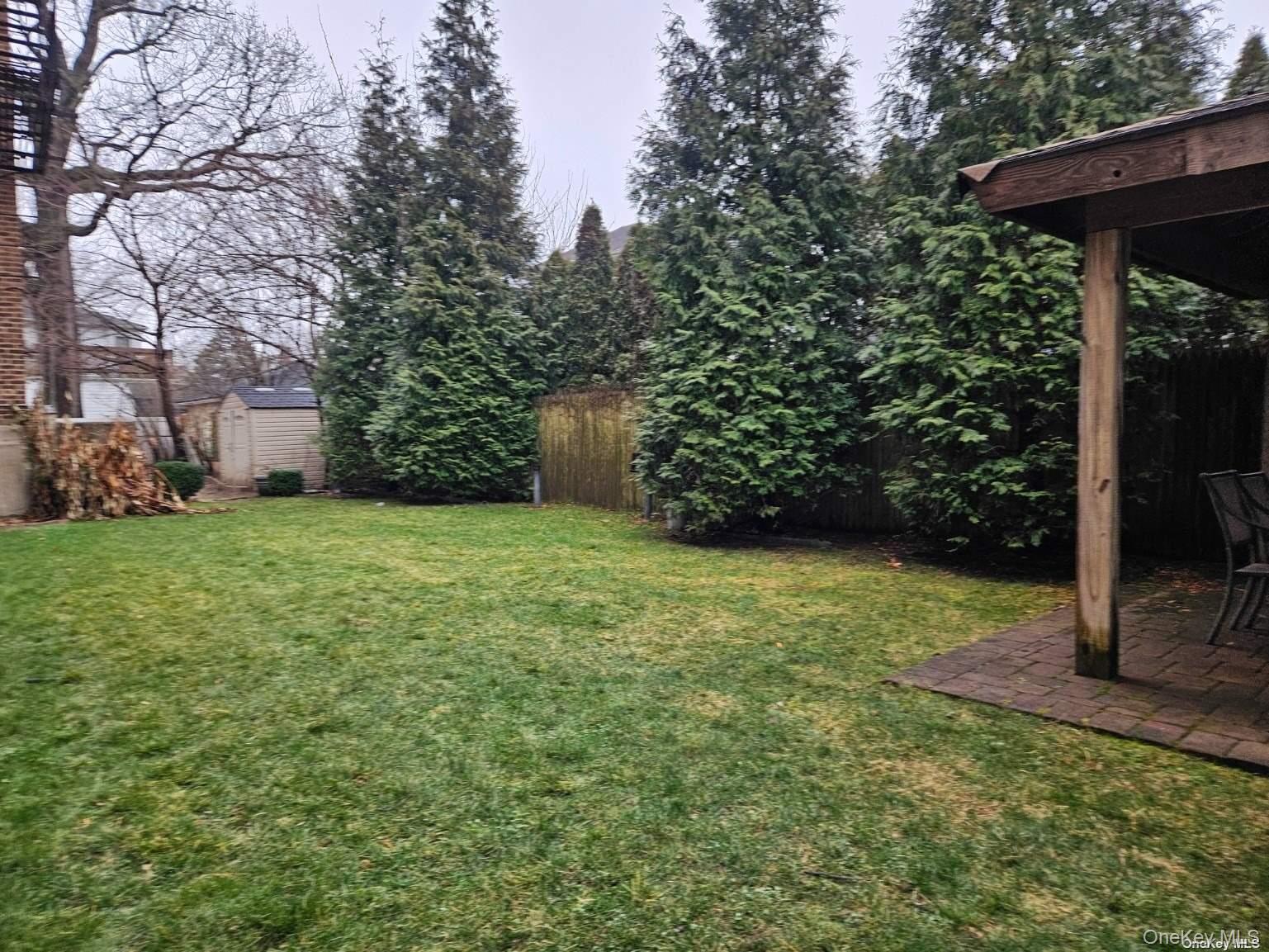 #16 photo, 30 Shipherd Avenue, Lynbrook , NY 11563