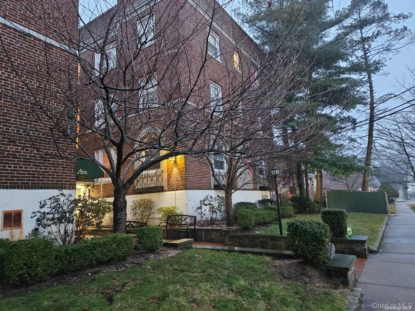 #2 photo, 30 Shipherd Avenue, Lynbrook , NY 11563