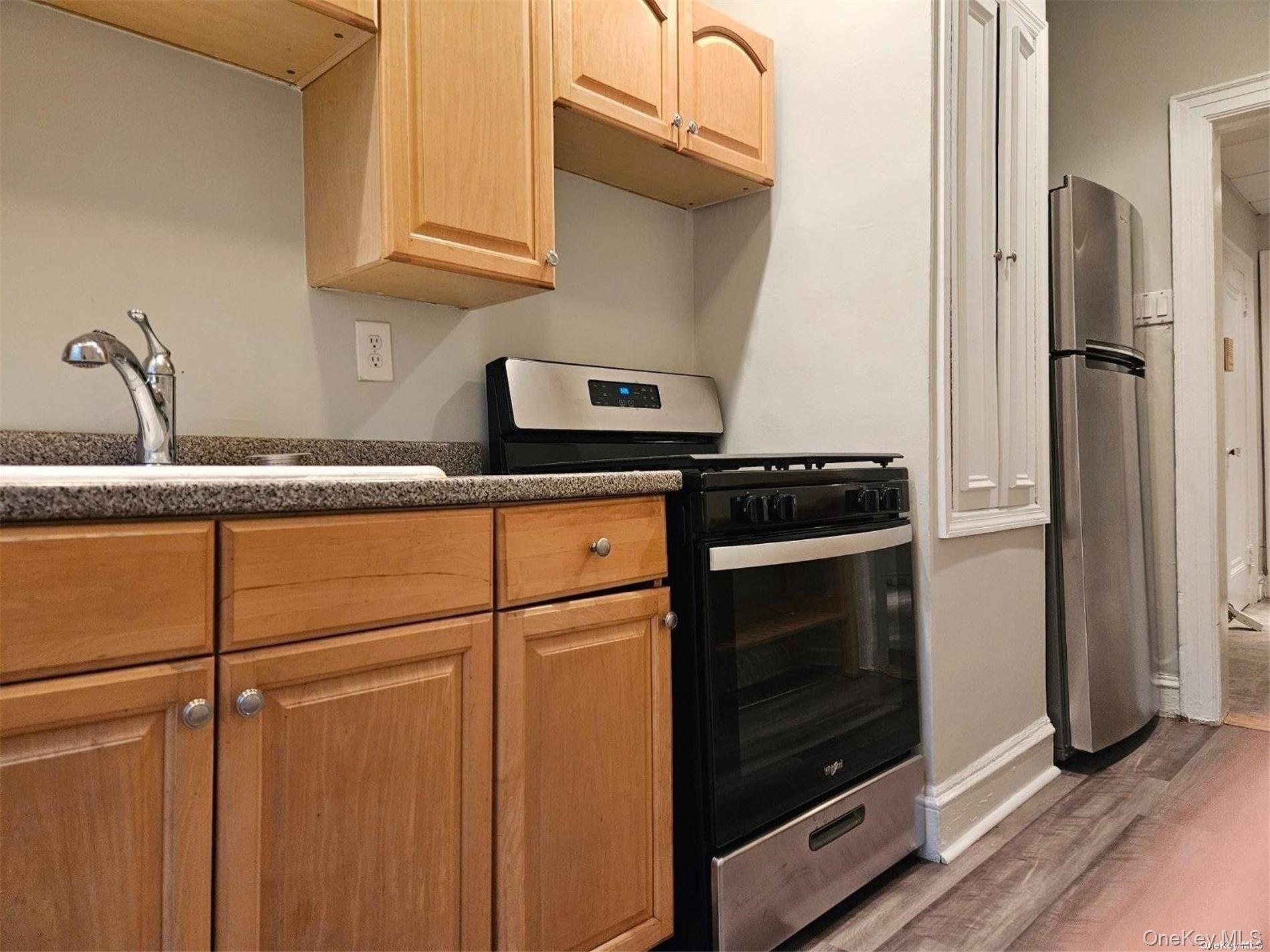 #7 photo, 30 Shipherd Avenue, Lynbrook , NY 11563