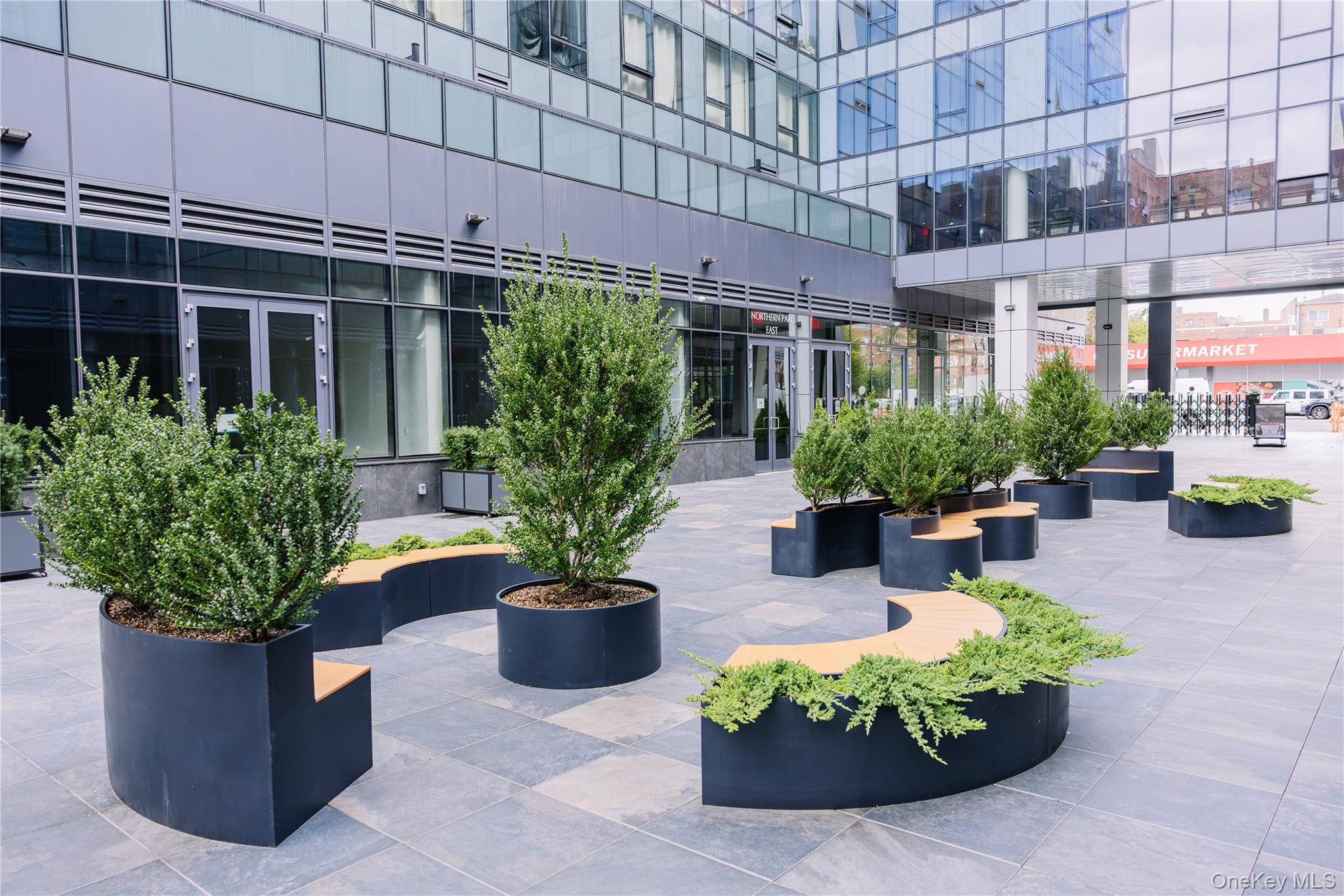 #4 photo, 14449 Northern Boulevard, كوينز Flushing , NY 11354