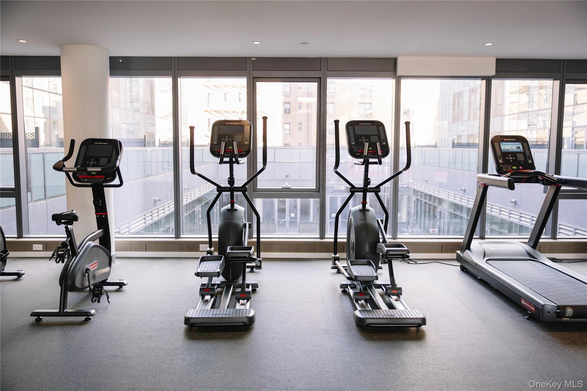 #7 photo, 14449 Northern Boulevard, كوينز Flushing , NY 11354