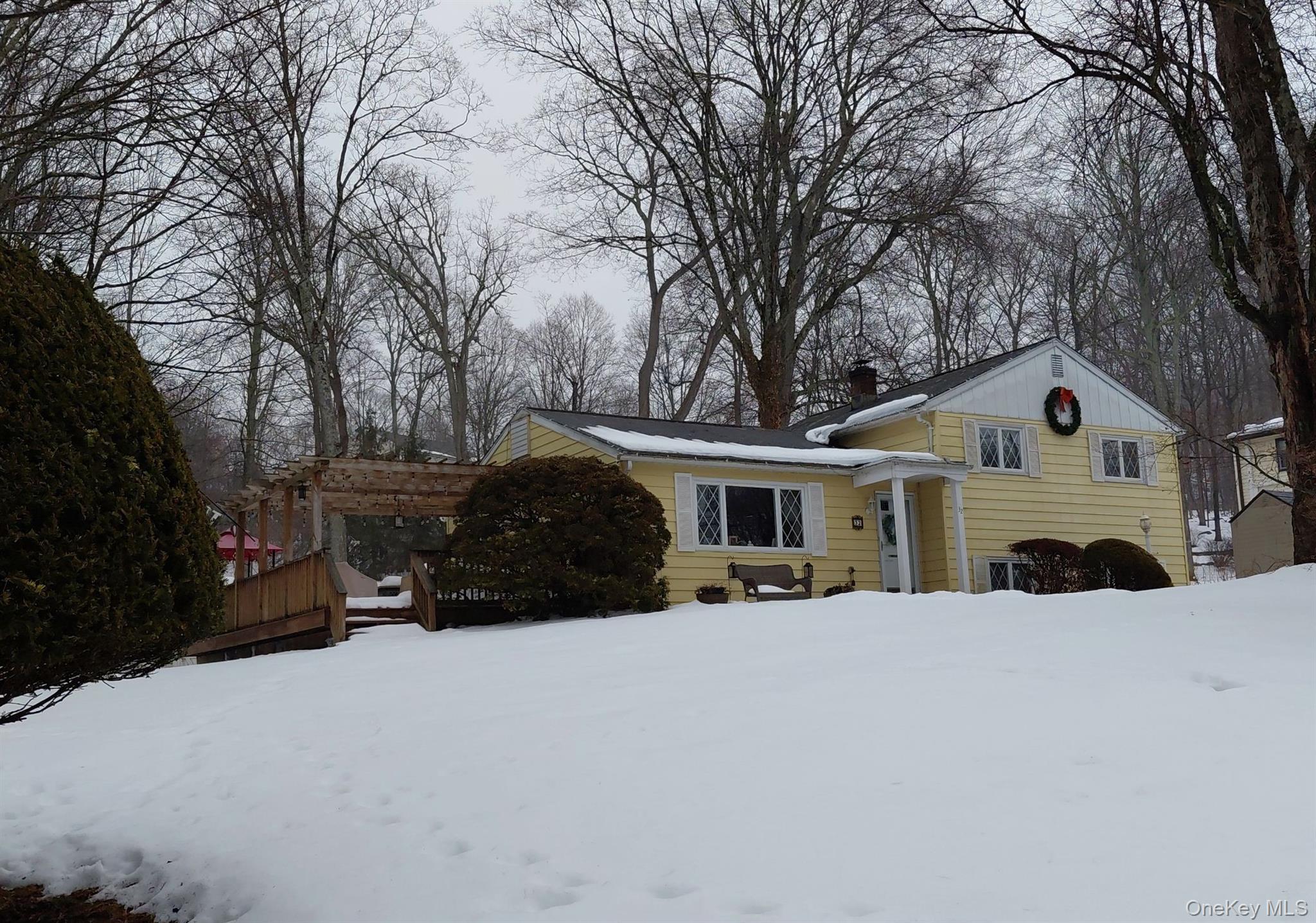 #3 photo, 32 Woodland Boulevard, Cortlandt Manor , NY 10567