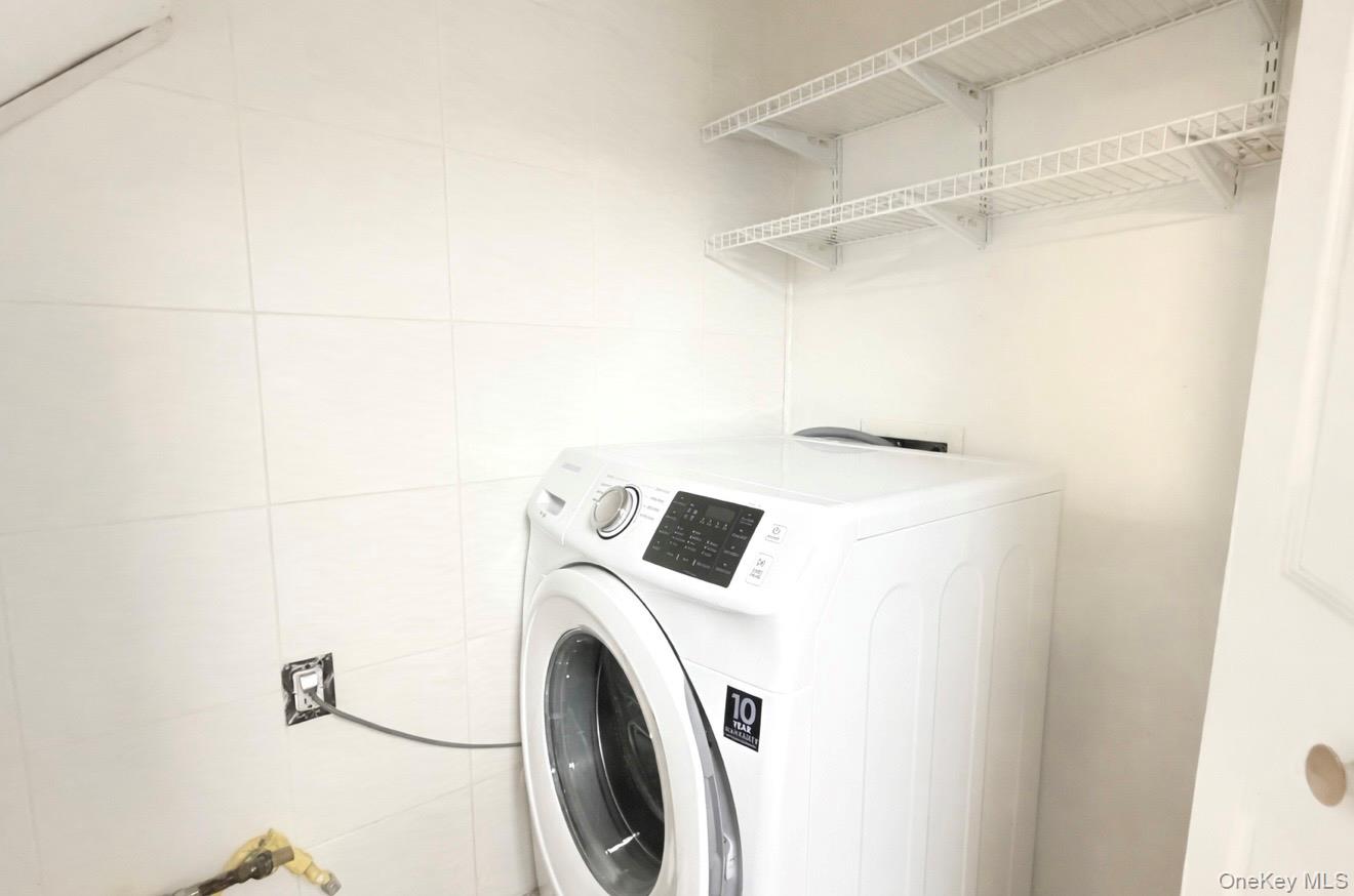 #13 photo, 6307 138th Street, কুইন্‌স Flushing , NY 11367