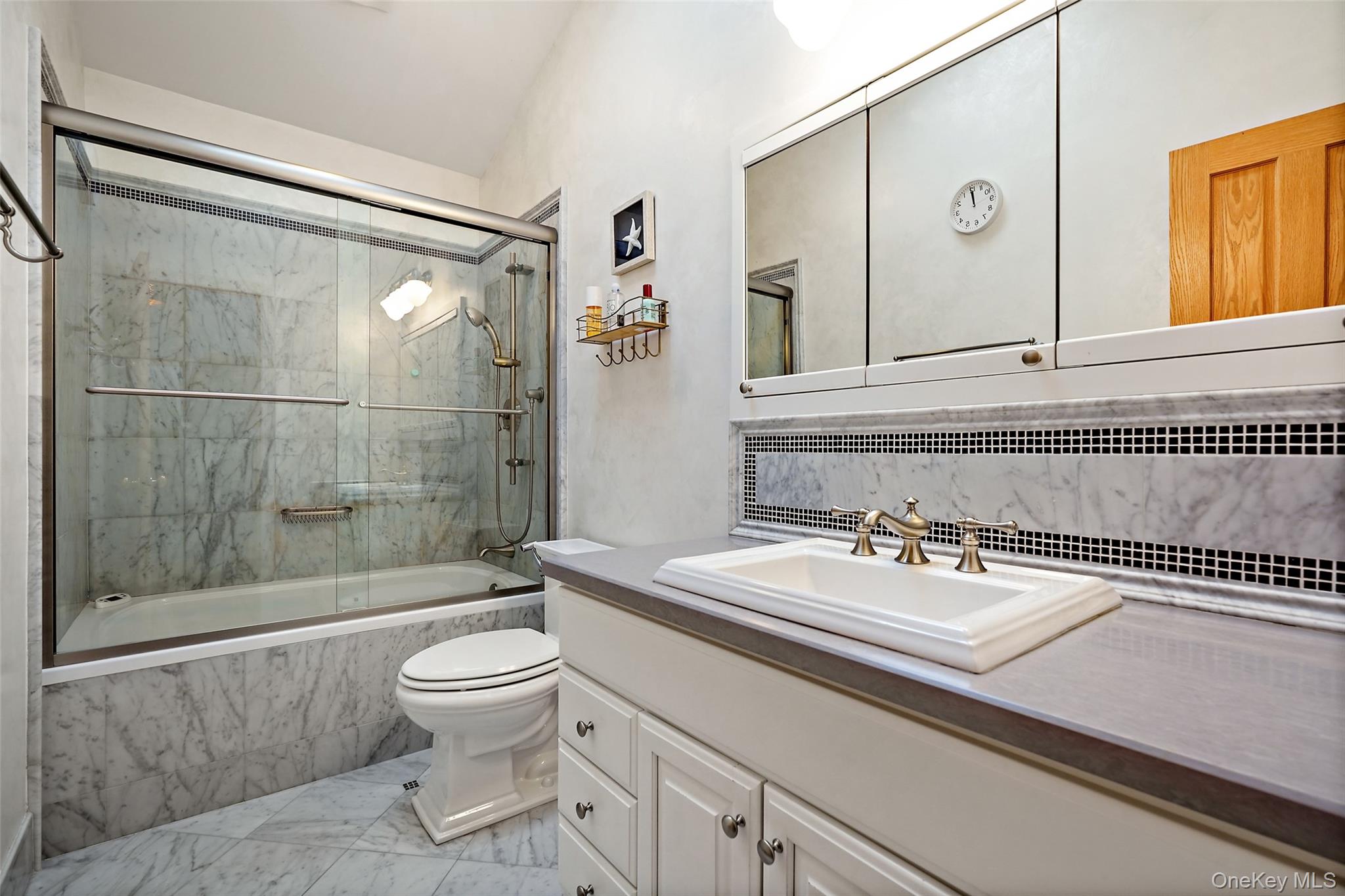 #15 photo, 8 Talcott Road, Rye Brook , NY 10573