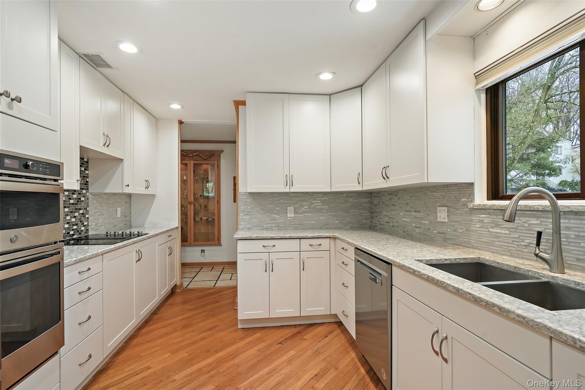 #5 photo, 8 Talcott Road, Rye Brook , NY 10573