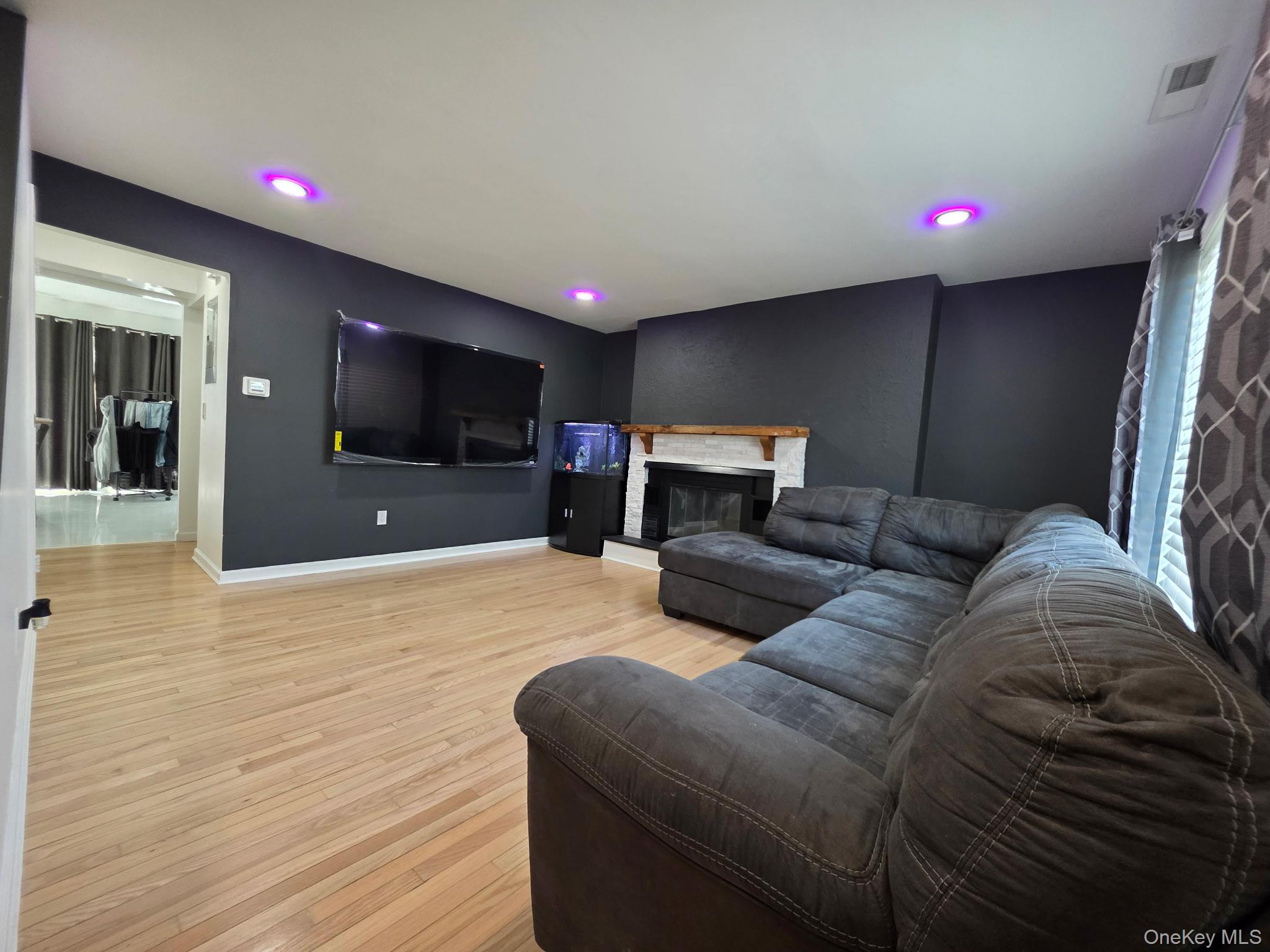 #3 photo, 25 Pierces Road, Newburgh , NY 12550