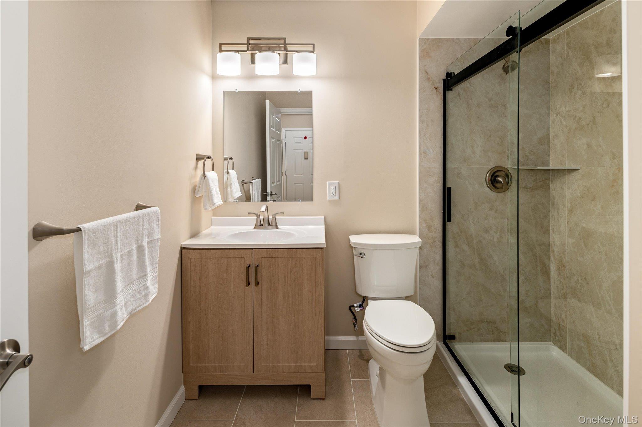 #10 photo, 98 Molly Pitcher Lane, Yorktown Heights , NY 10598