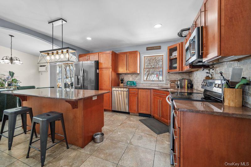 #4 photo, 73 Chief Nimham Circle, Carmel , NY 10512