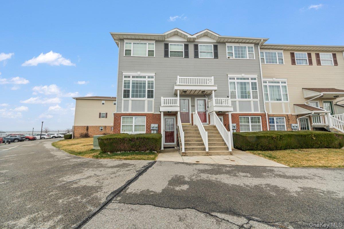 #2 photo, 227 Surf Drive, Bronx , NY 10473