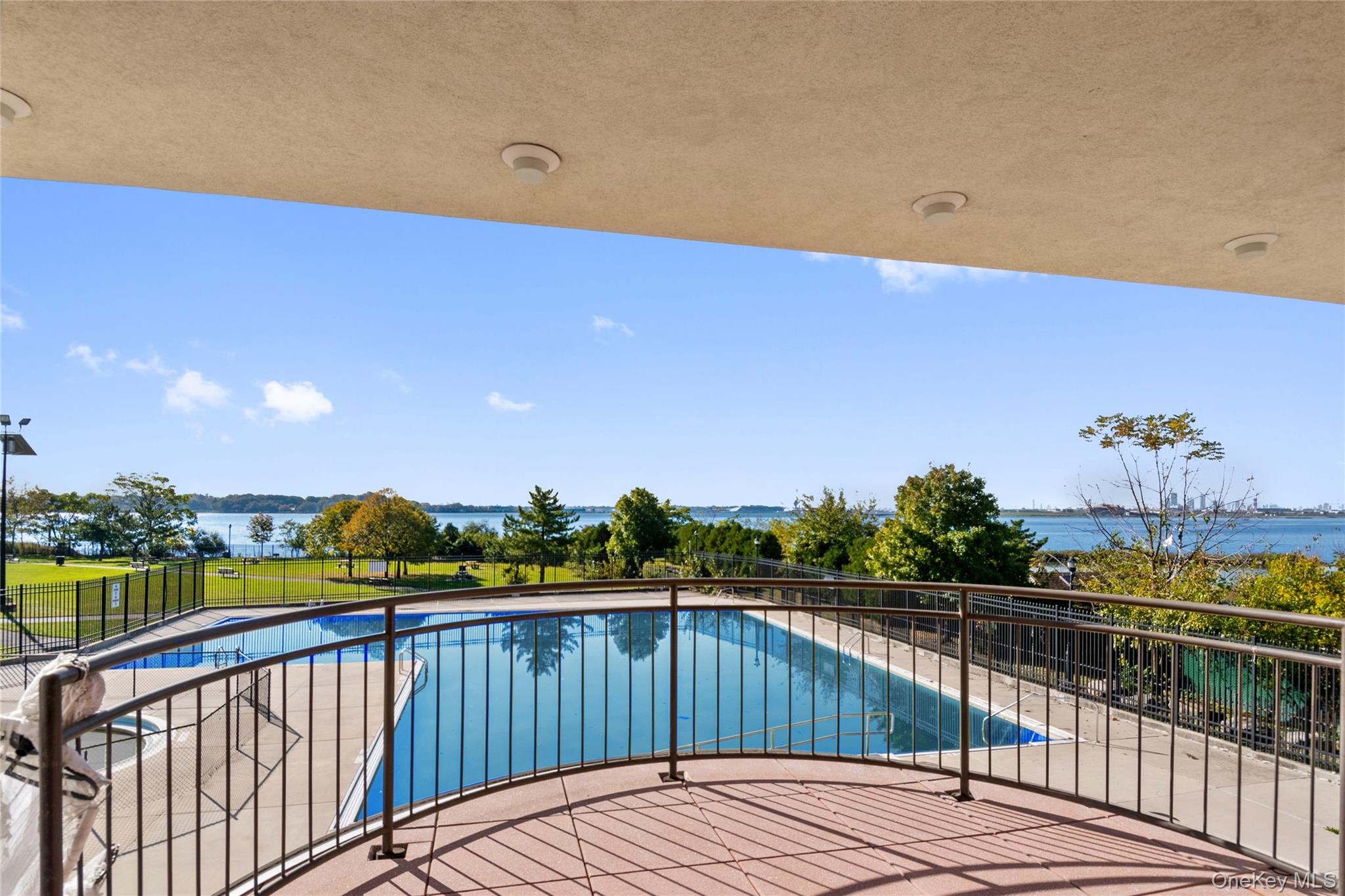 #5 photo, 227 Surf Drive, Bronx , NY 10473