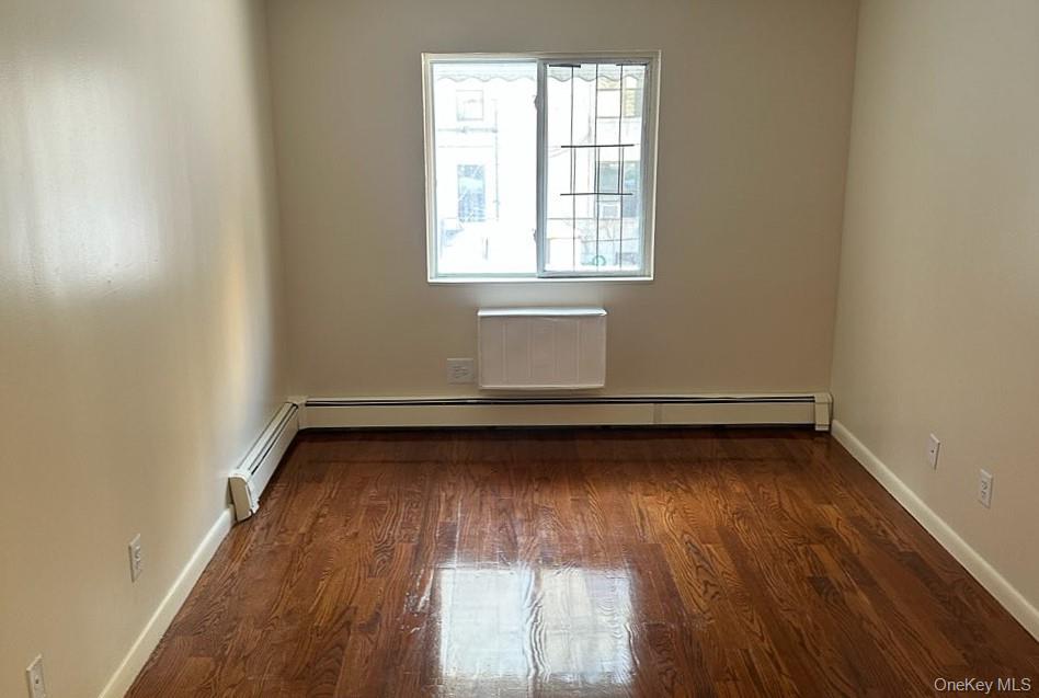 #2 photo, 858 E 175th Street, Bronx , NY 10460