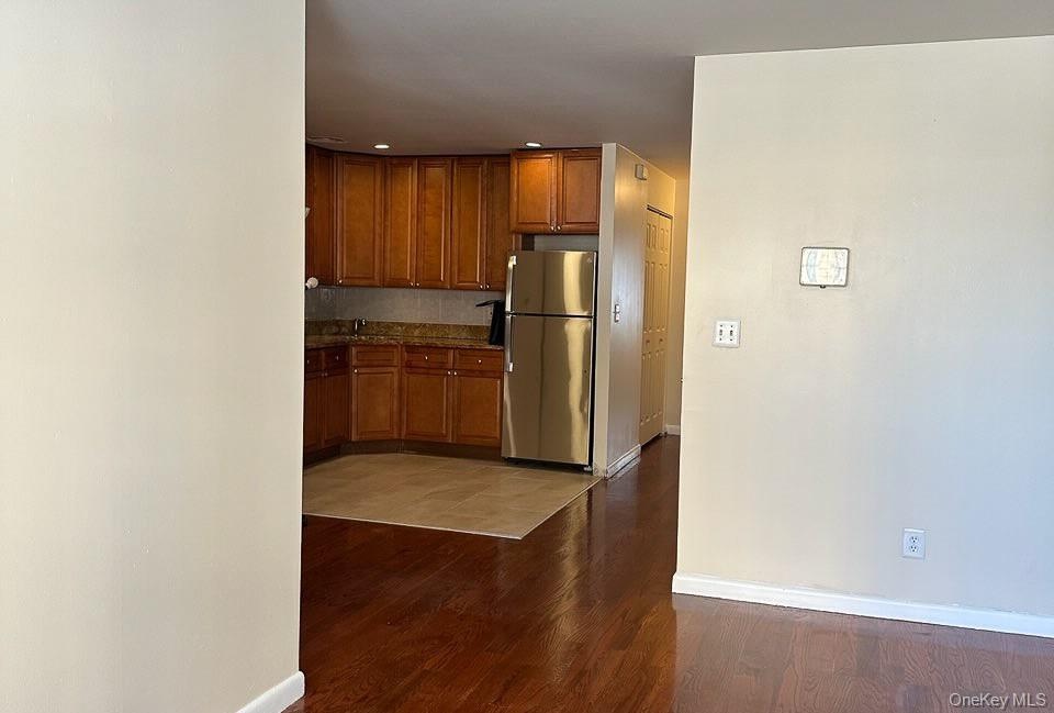 #5 photo, 858 E 175th Street, Bronx , NY 10460