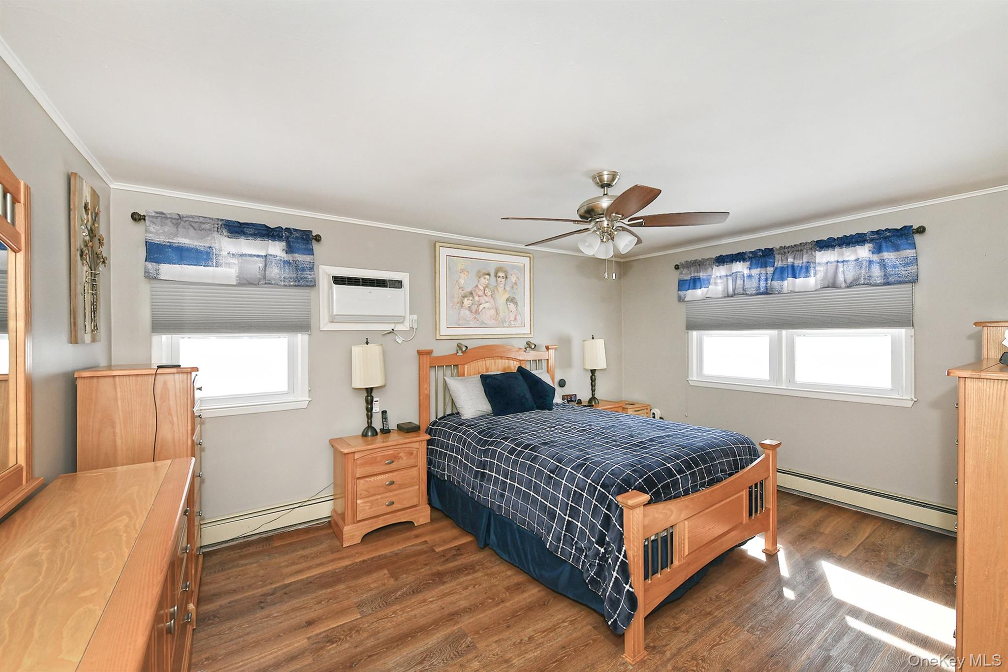 #12 photo, 232 Old Farm Road, Levittown , NY 11756