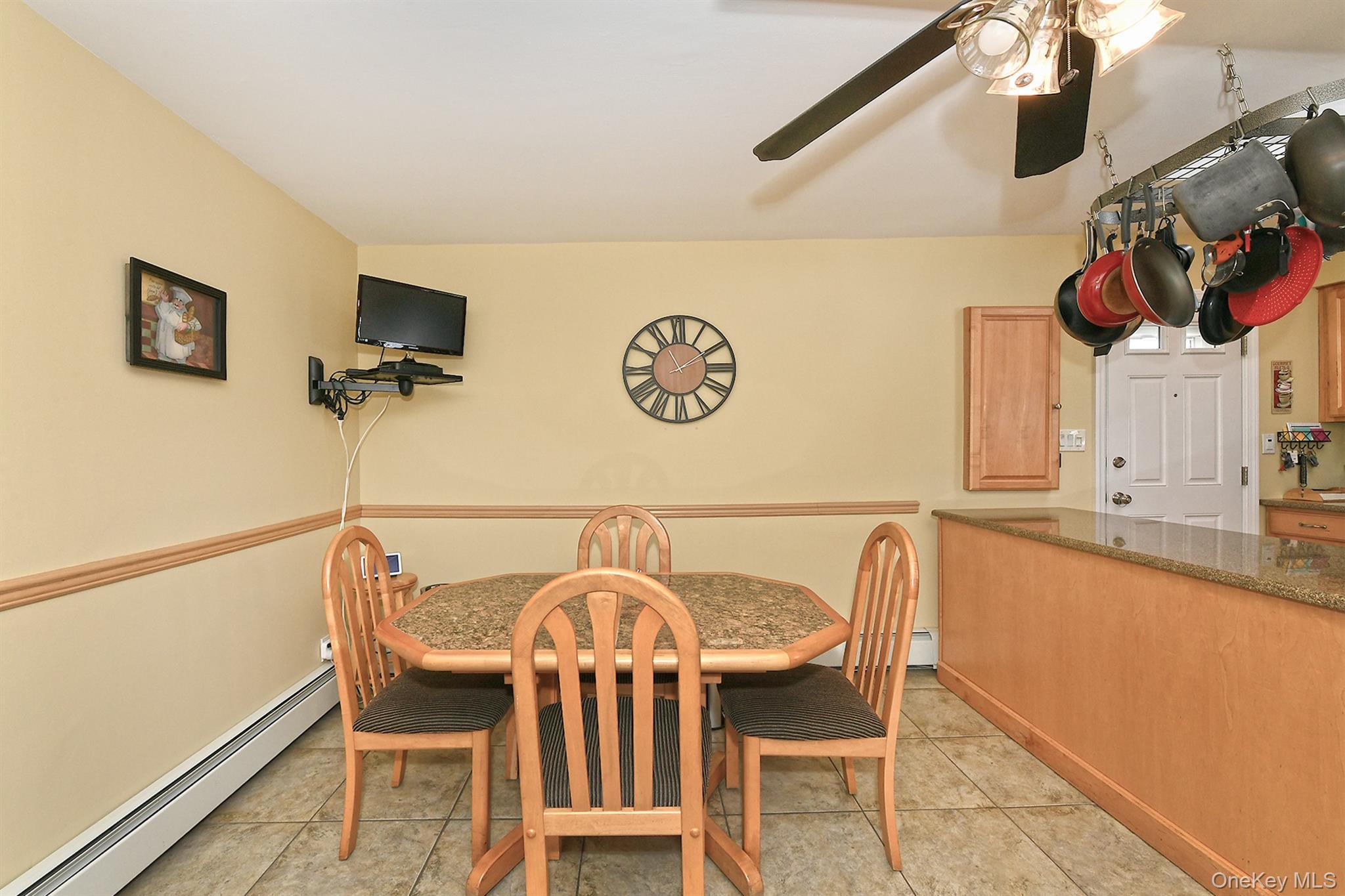 #8 photo, 232 Old Farm Road, Levittown , NY 11756