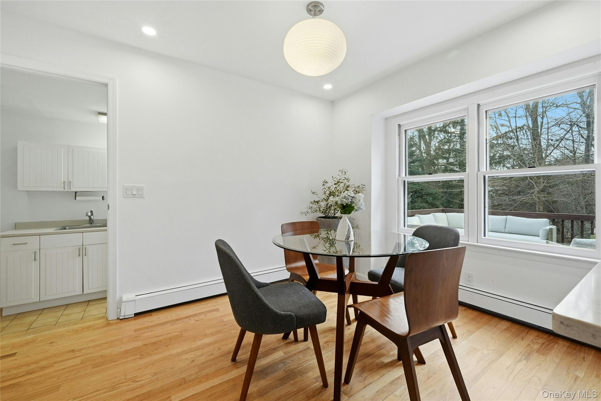 #17 photo, 10 Woodhull Road, सफ़ोक काउंटी East Setauket , NY 11733