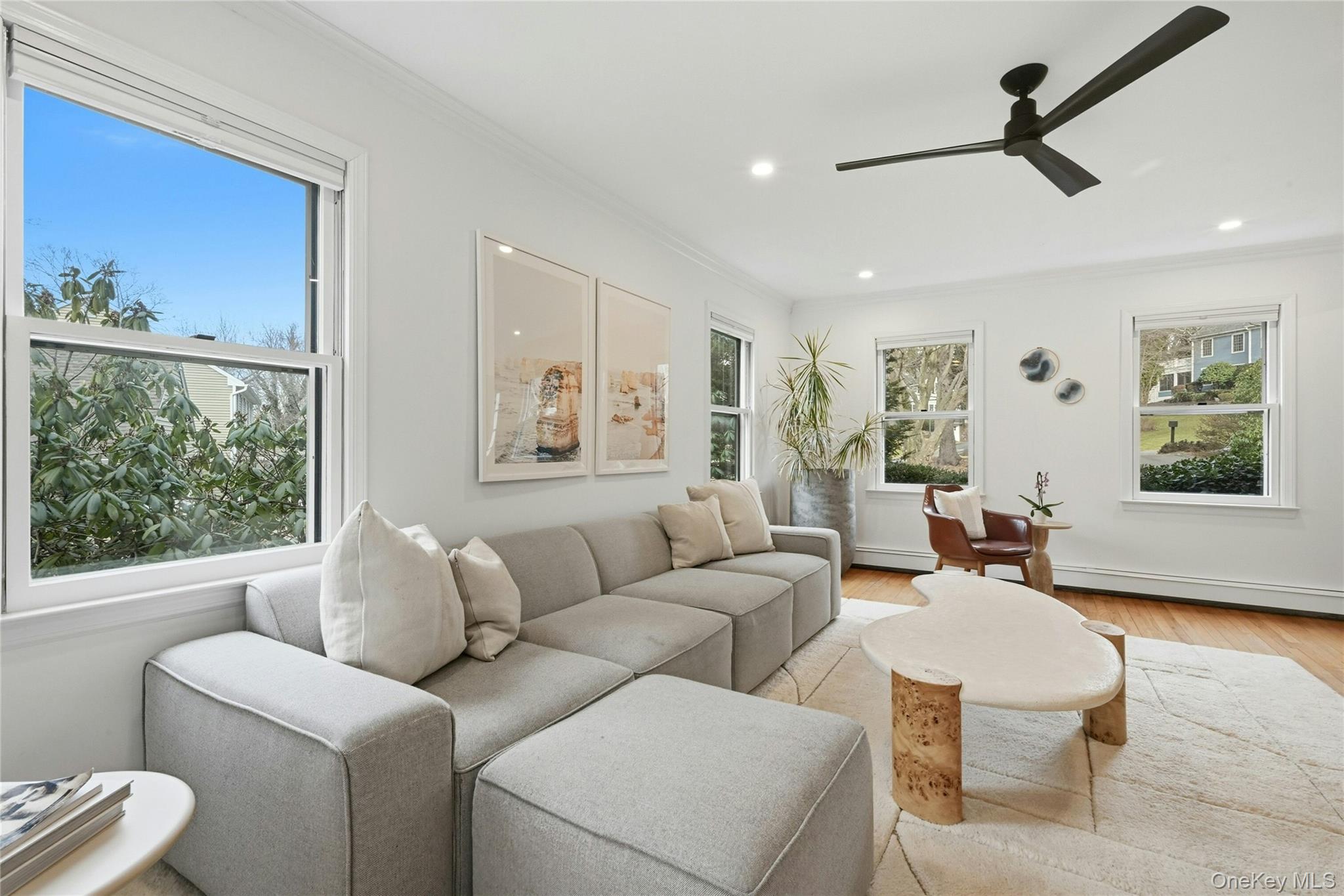 #6 photo, 10 Woodhull Road, सफ़ोक काउंटी East Setauket , NY 11733