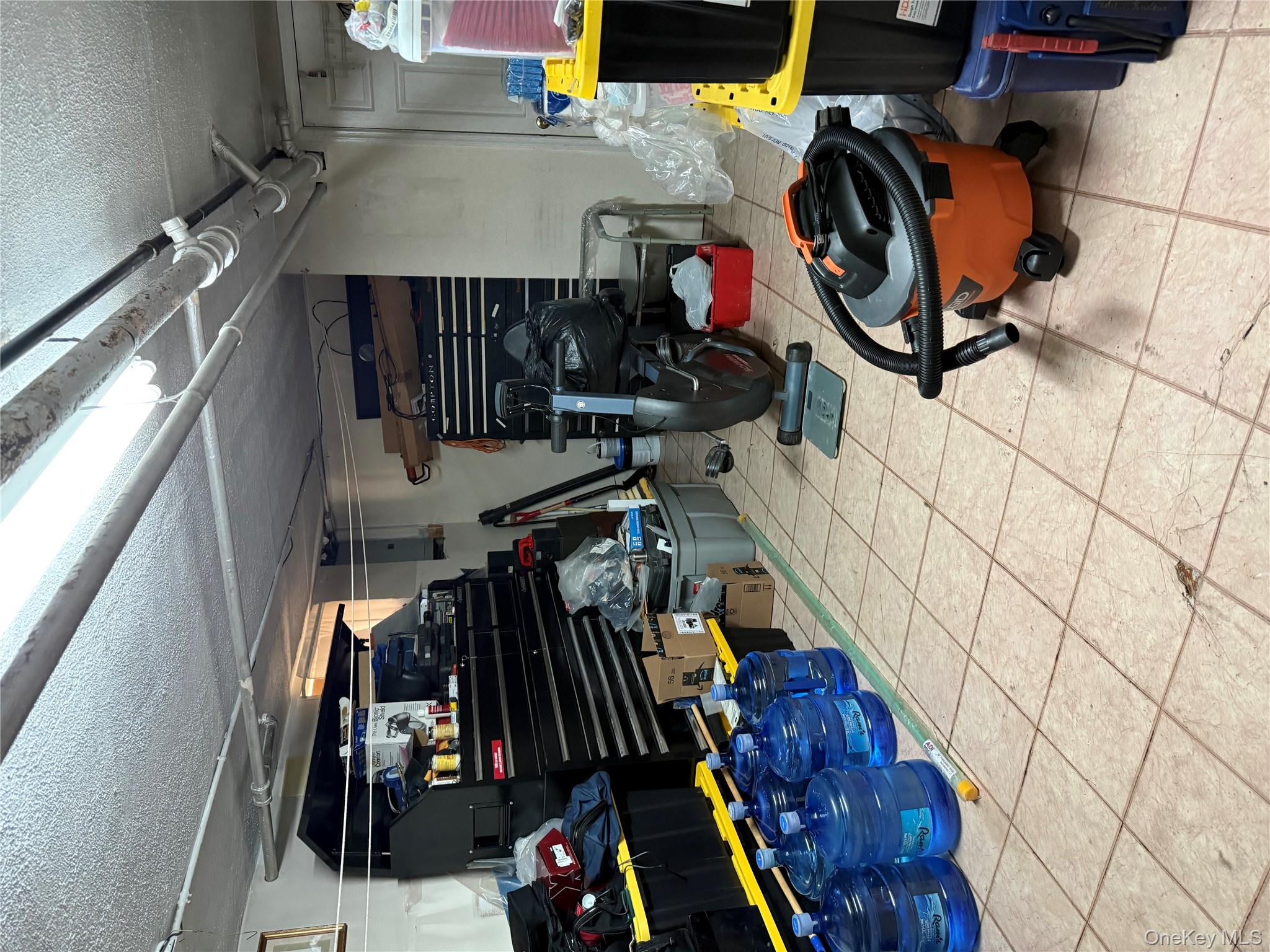 #10 photo, 9021 189th Street, Hollis , NY 11423