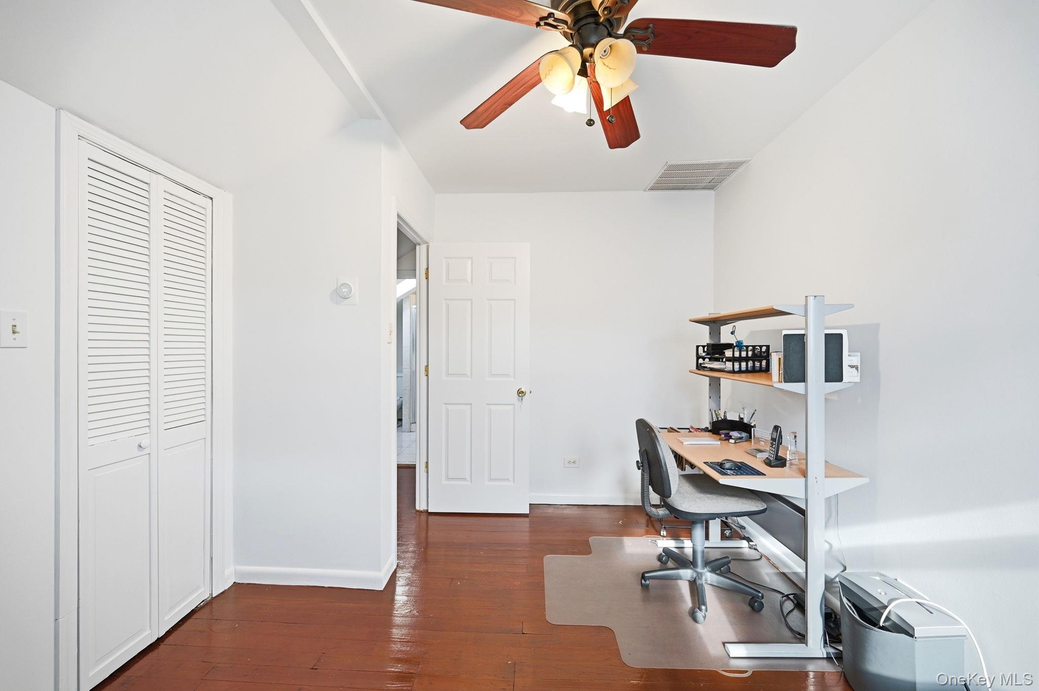 #20 photo, 62 Washington Boulevard, 紐約州 Mount Vernon , NY 10550