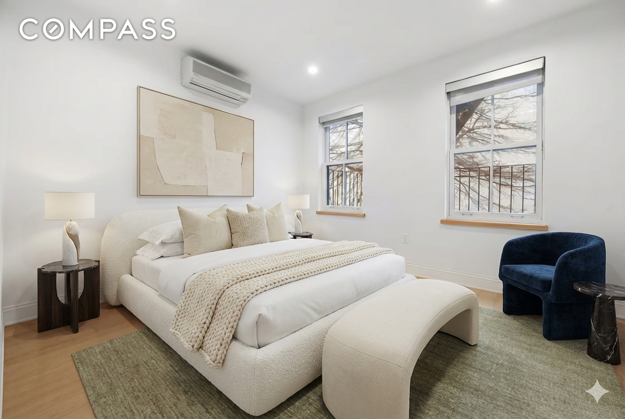 #5 photo, Brooklyn, Vinegar Hill , NY 11201