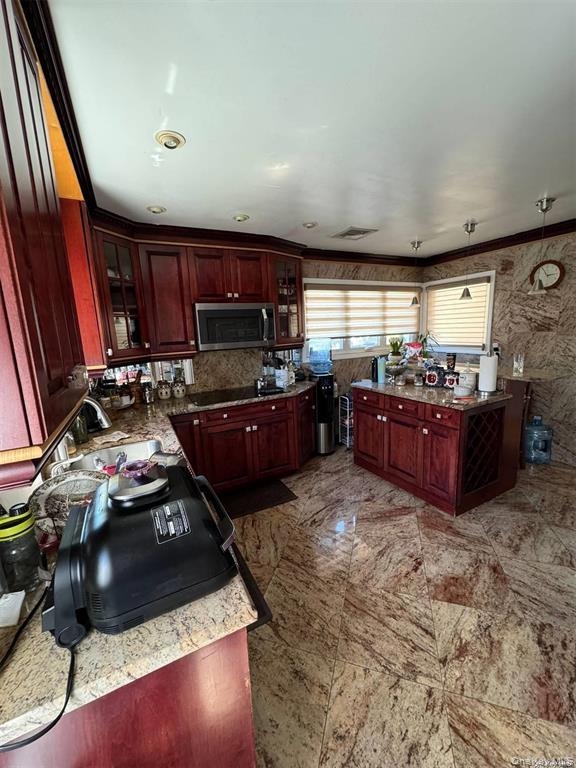 #11 photo, 830 Pepperidge Road, Westbury , NY 11590