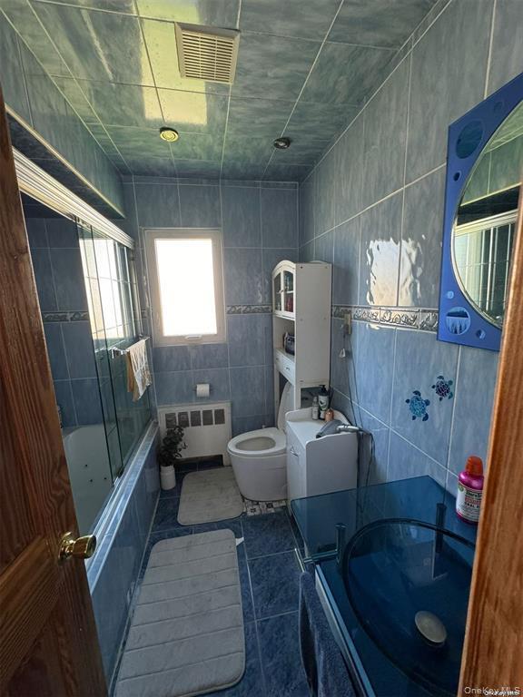 #7 photo, 830 Pepperidge Road, Westbury , NY 11590