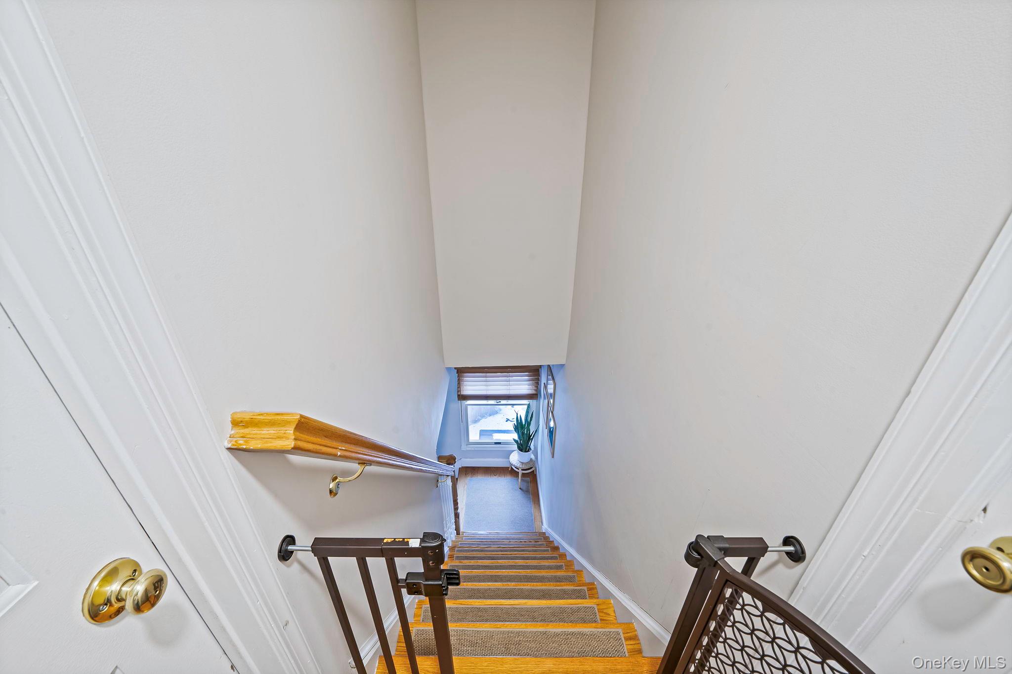 #17 photo, 126 Wauwepex Trail, Ridge , NY 11961