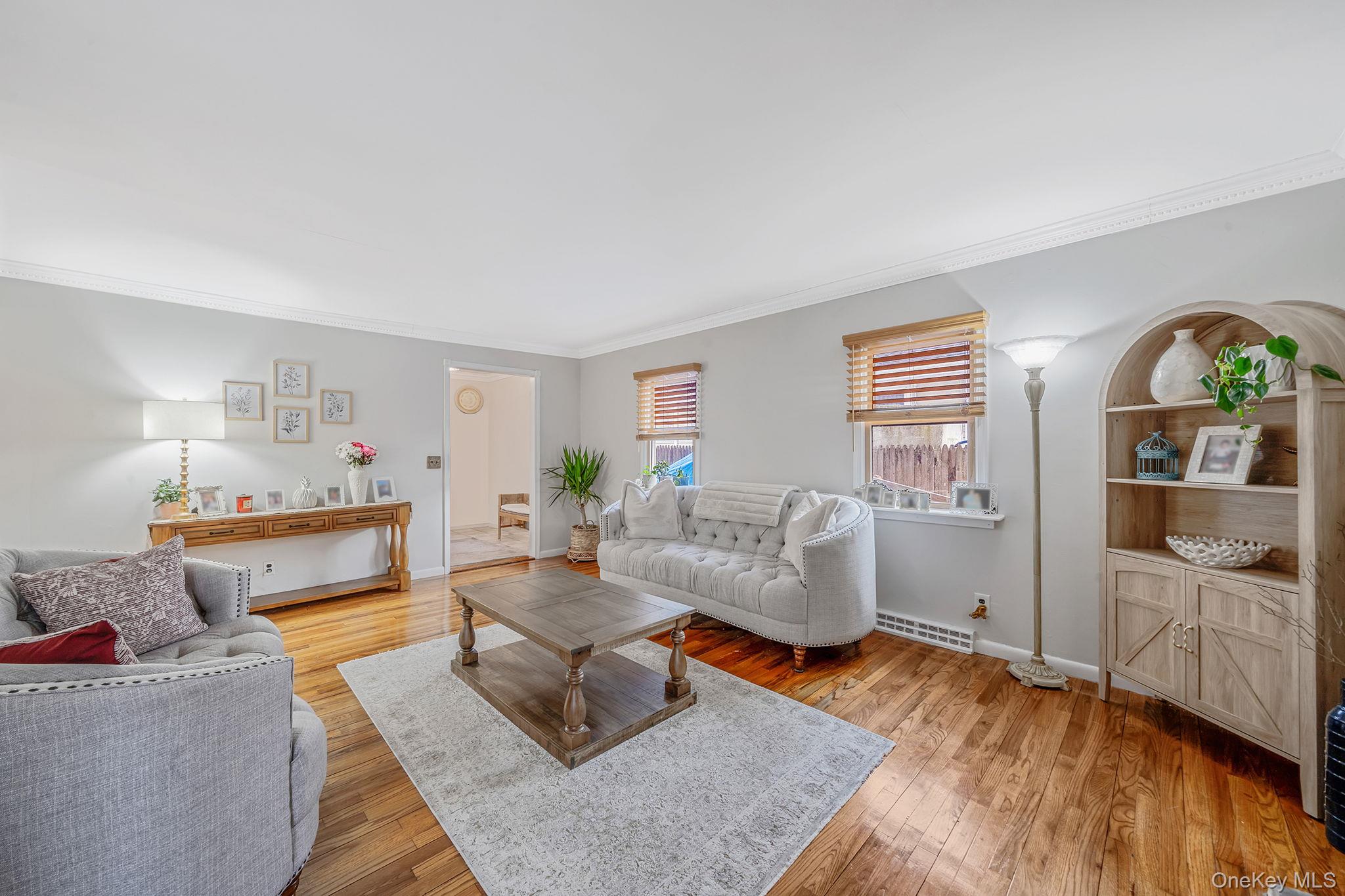 #6 photo, 126 Wauwepex Trail, Ridge , NY 11961