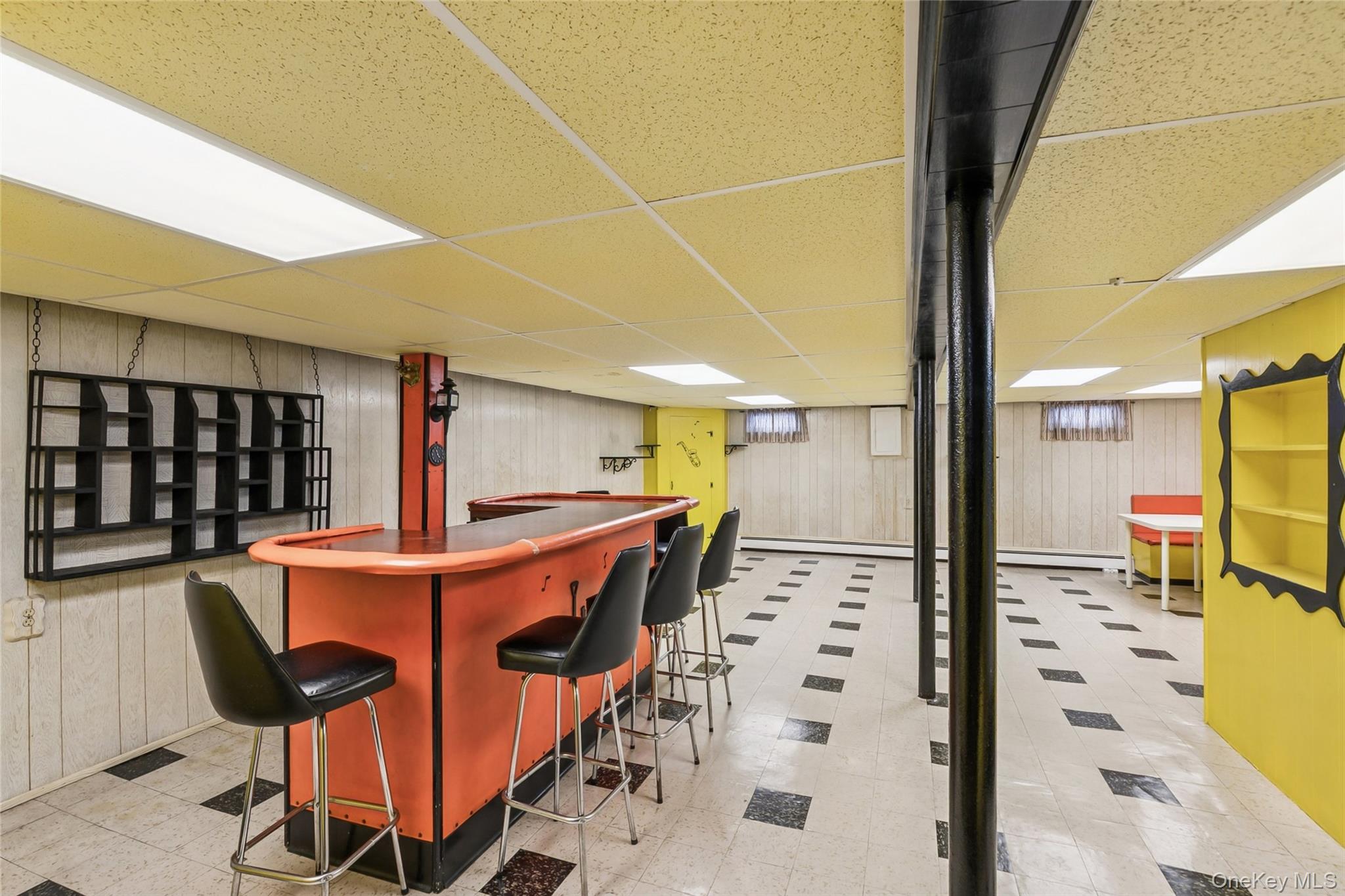 #16 photo, 8 Carlton Place, מחוז נסאו Hicksville , NY 11801