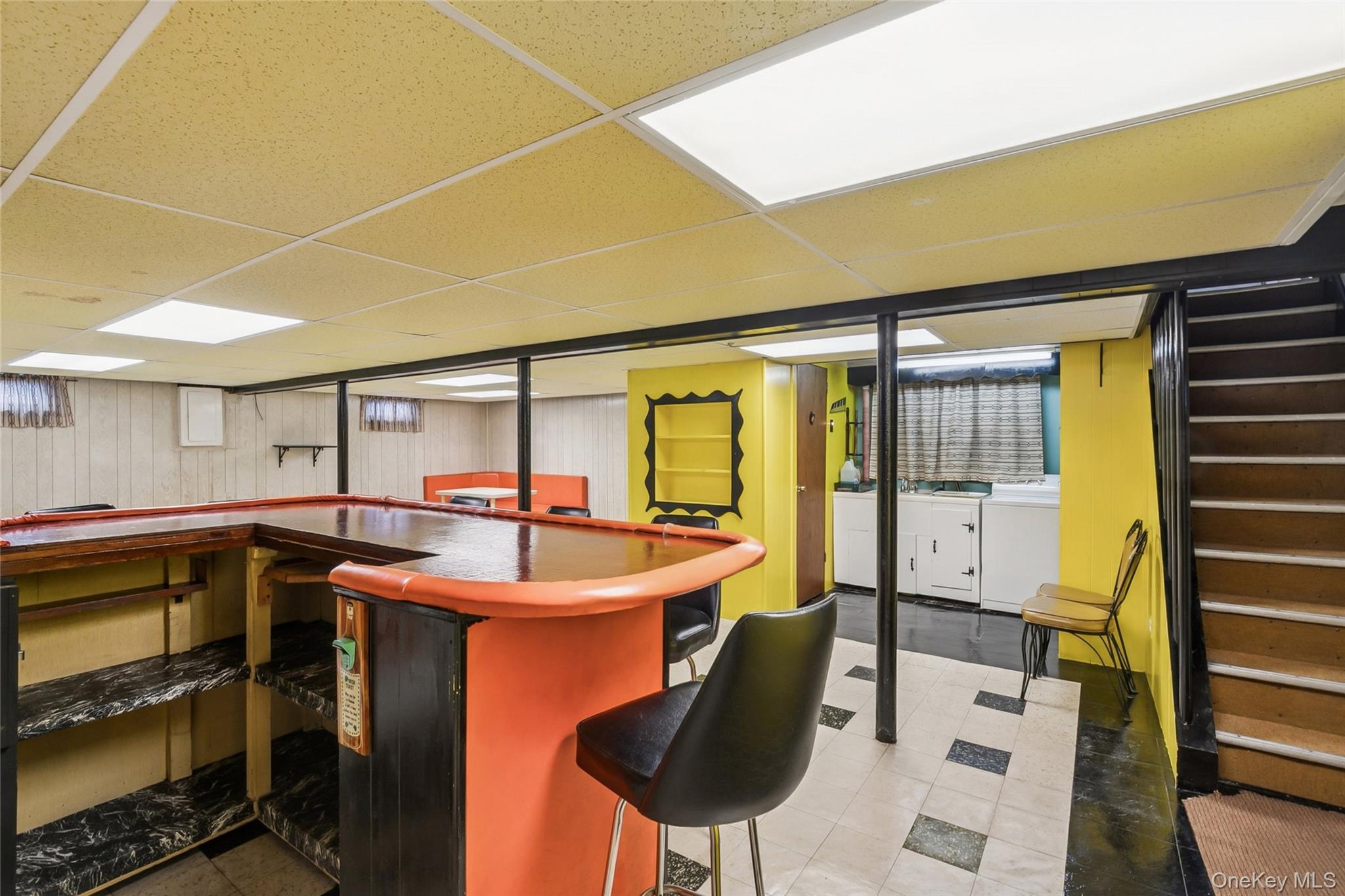 #17 photo, 8 Carlton Place, מחוז נסאו Hicksville , NY 11801